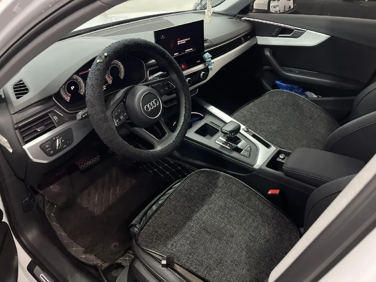 2020 Audi A4L 2.0T 150HP L4 7DCT,autocango,china used car exporter,china ev exporter,chinese used car exporter,chinese used ev exporter