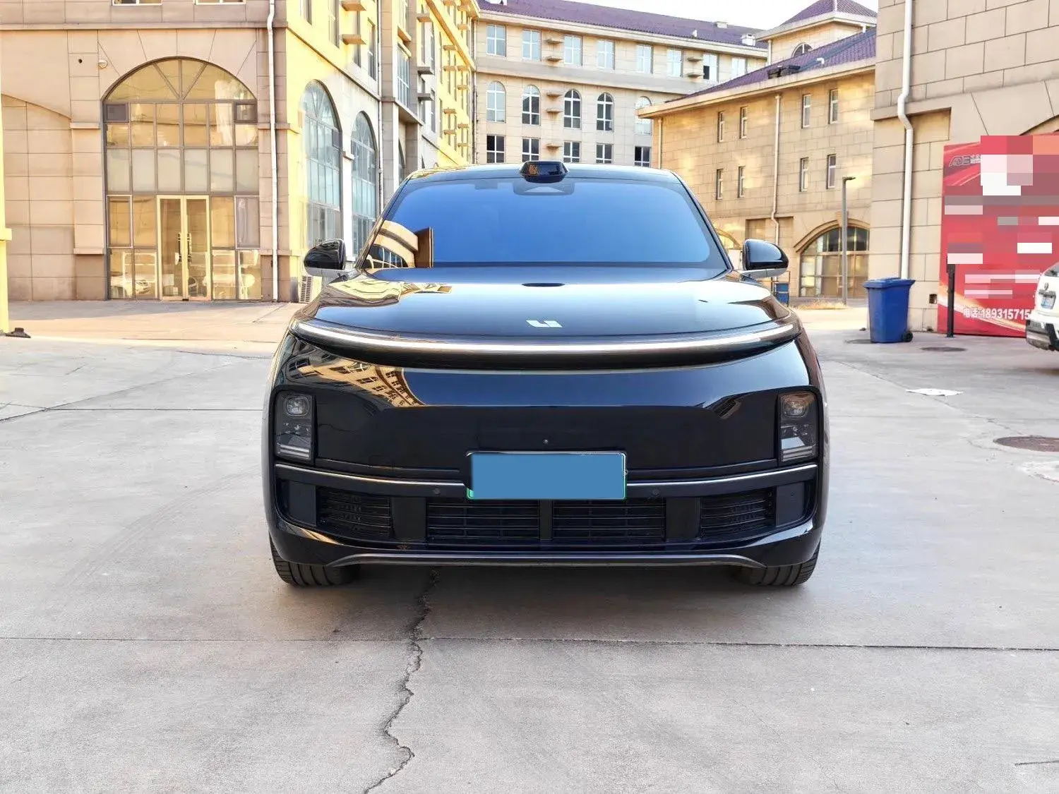 2022 LI L9 thumbnail 2