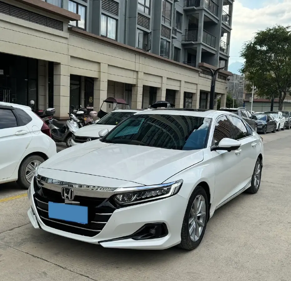 2022 Honda Accord 1.5T 194HP L4 CVT