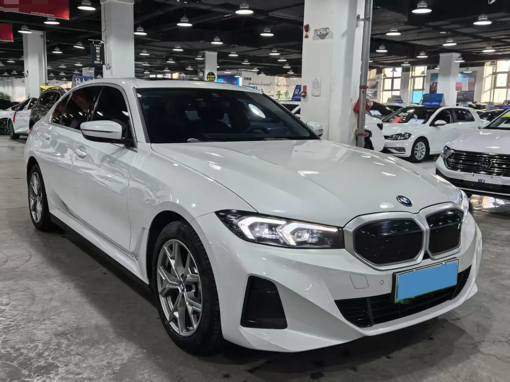 2024 BMW I3 thumbnail 3