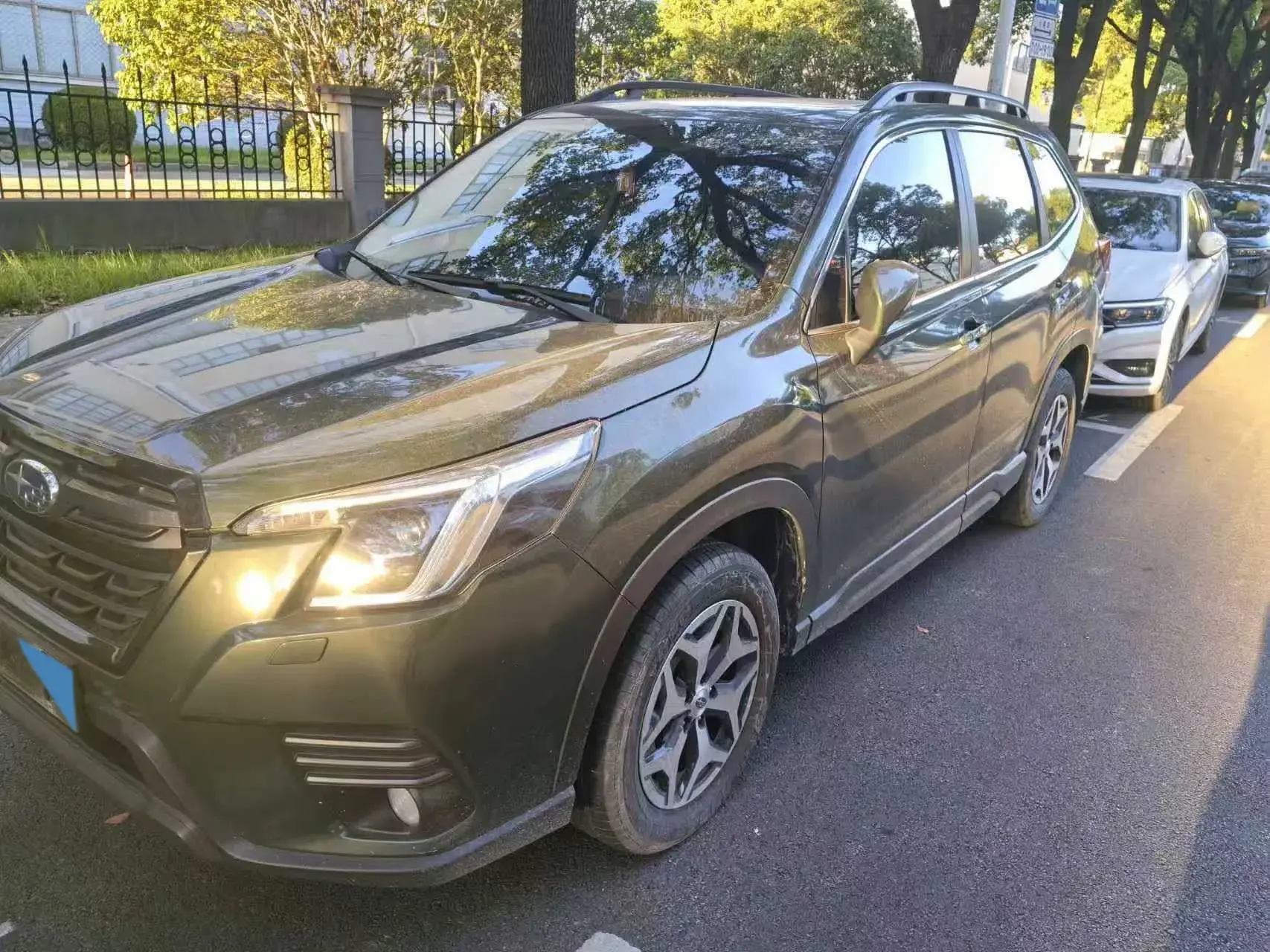 2022 SUBARU FORESTER view 1