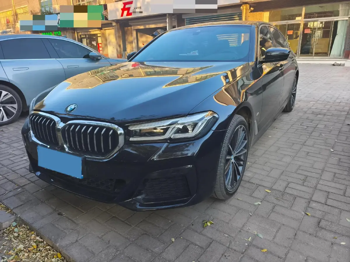 2023 BMW 5 Series 2.0T 245HP L4 8AT