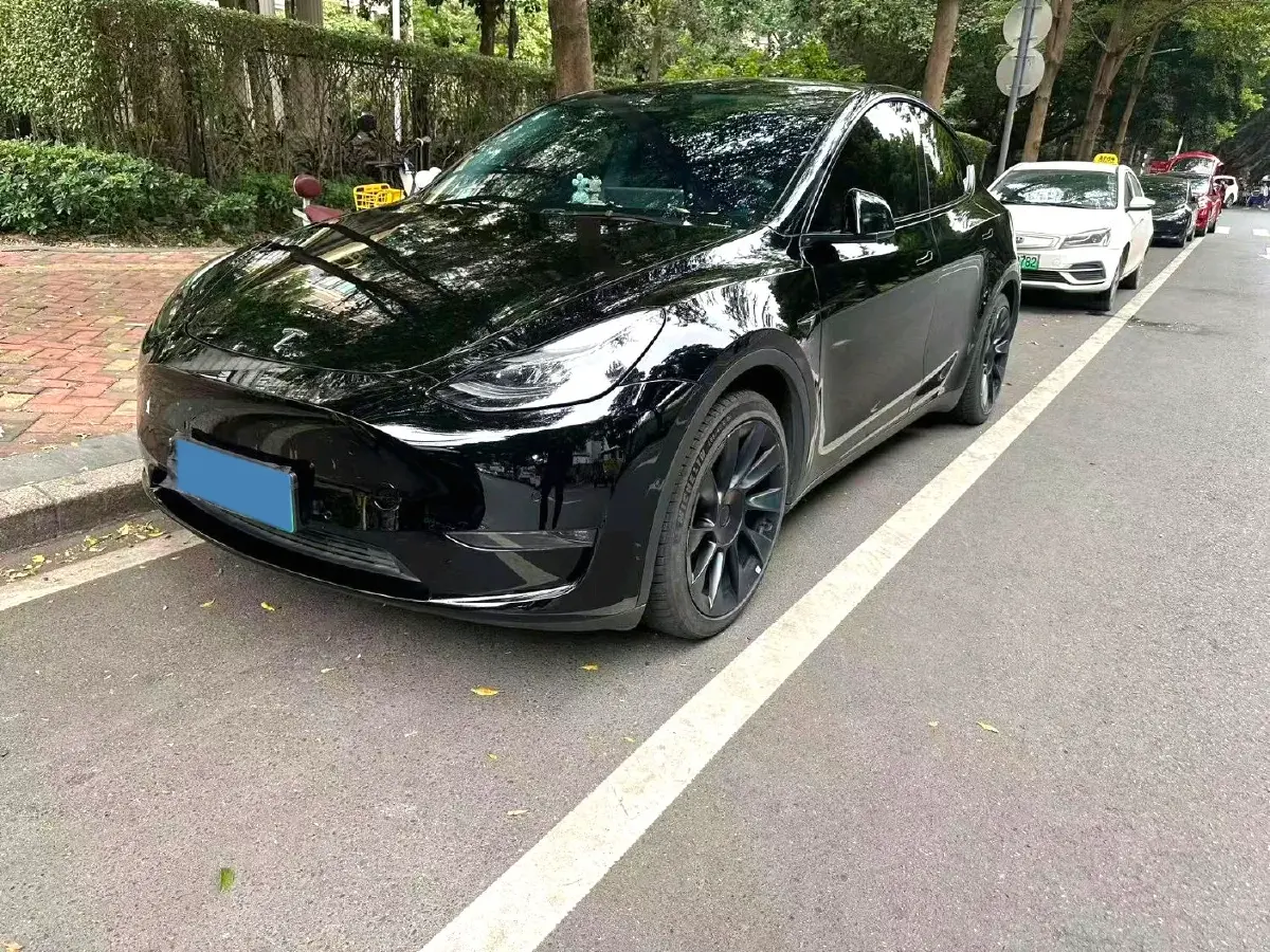 2021 Tesla Model Y BEV 60KWH