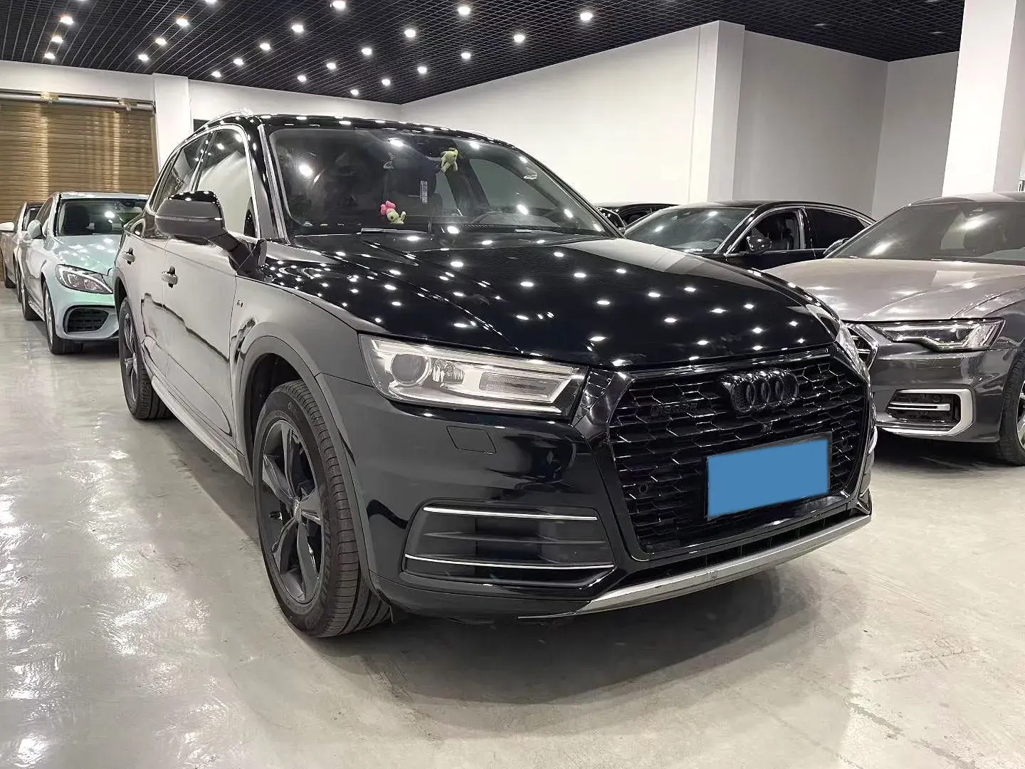 2018 AUDI Q5L thumbnail 3