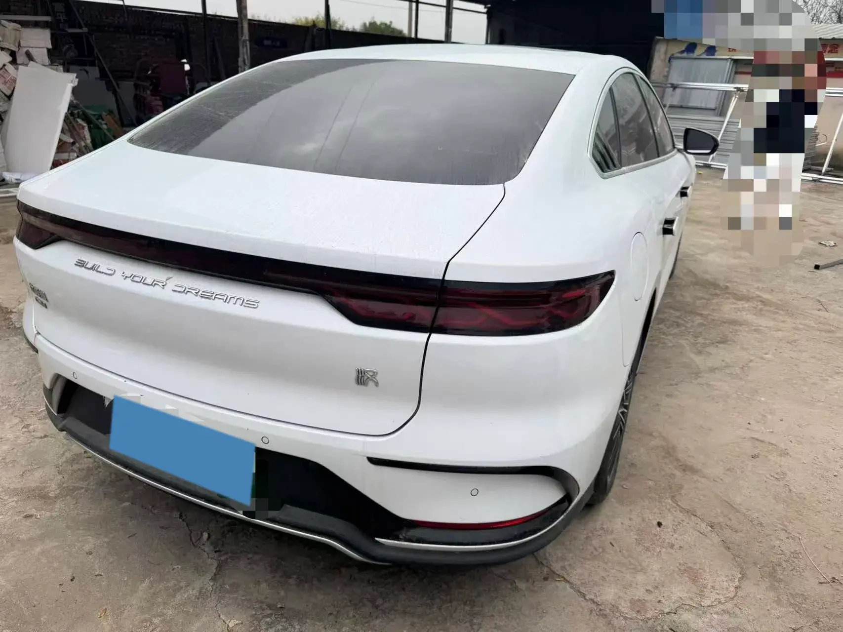 2022 BYD HAN thumbnail 3