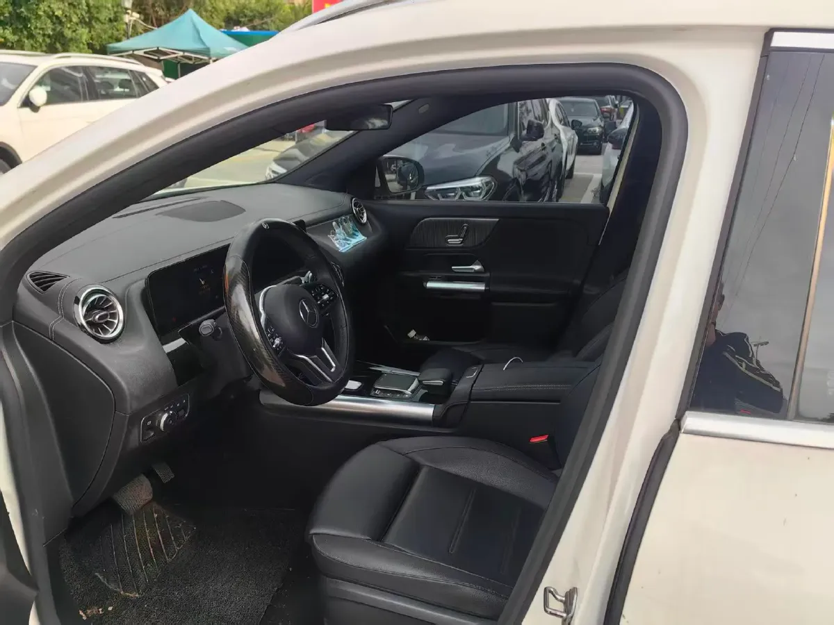 2020 Mercedes-Benz GLA Class 1.3T 163HP L4 7DCT,autocango,china used car exporter,china ev exporter,chinese used car exporter,chinese used ev exporter