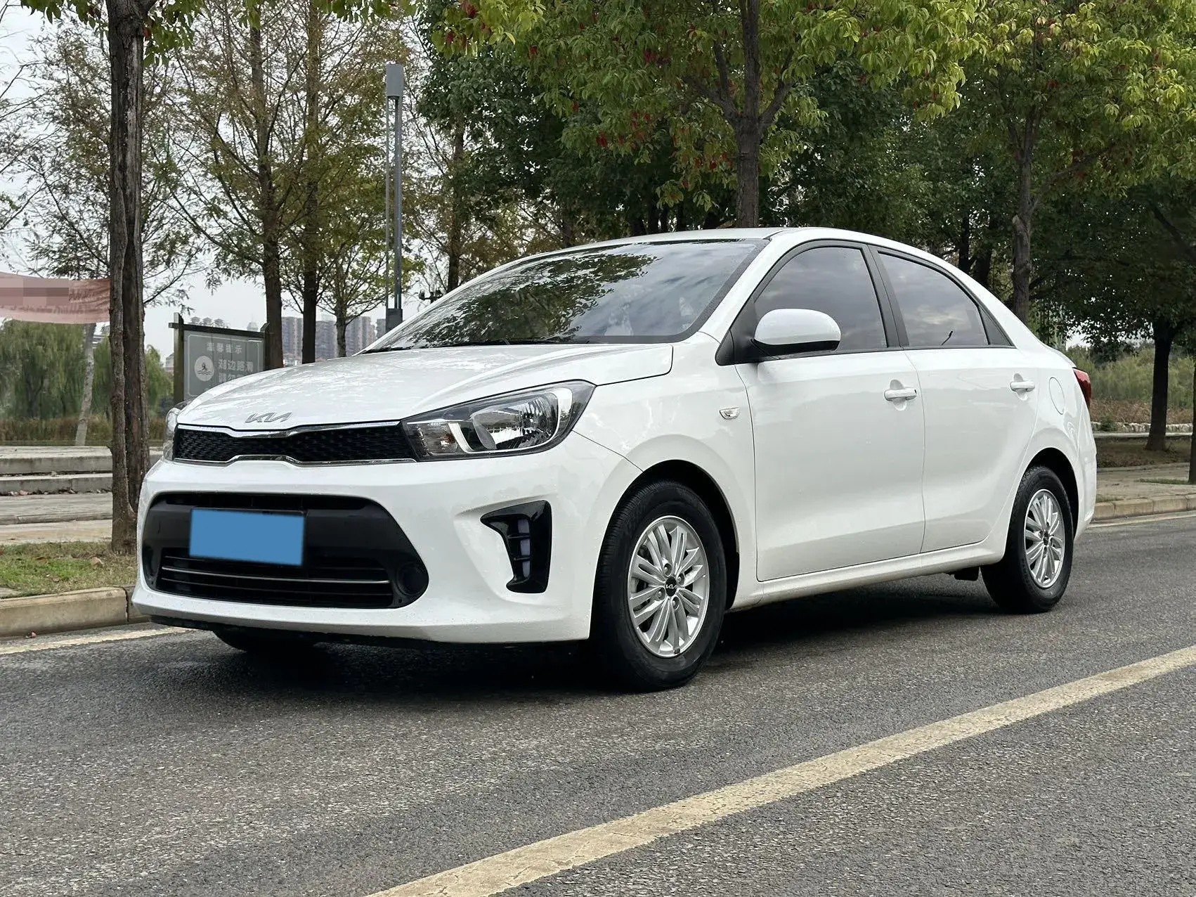 2020 KIA PEGAS view 1