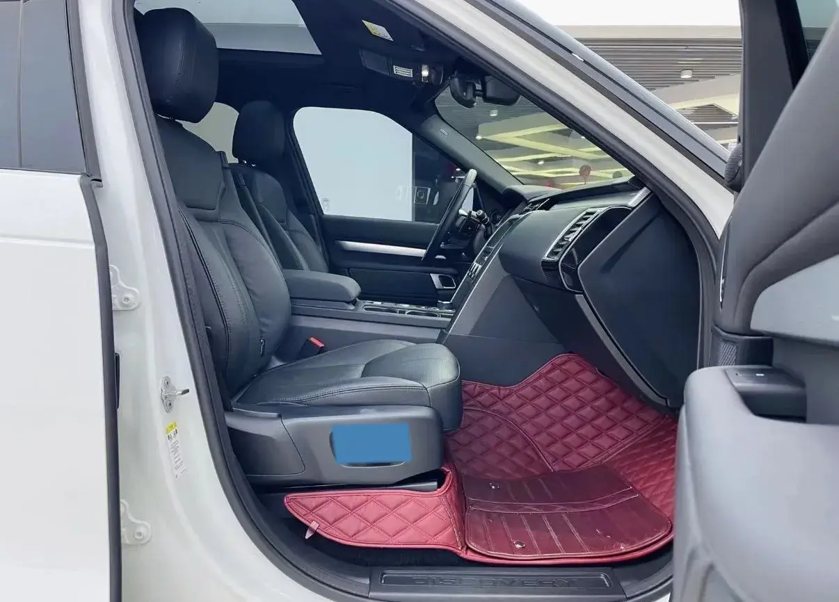 2020 LAND ROVER thumbnail 4