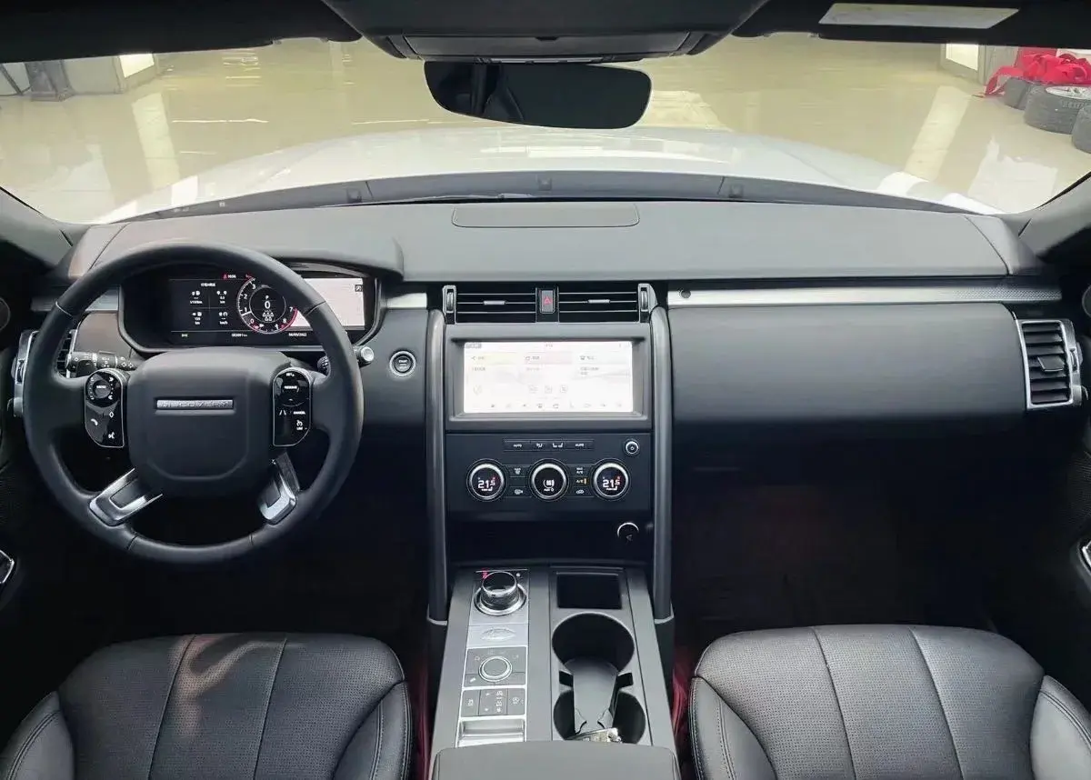 2020 LAND ROVER thumbnail 2