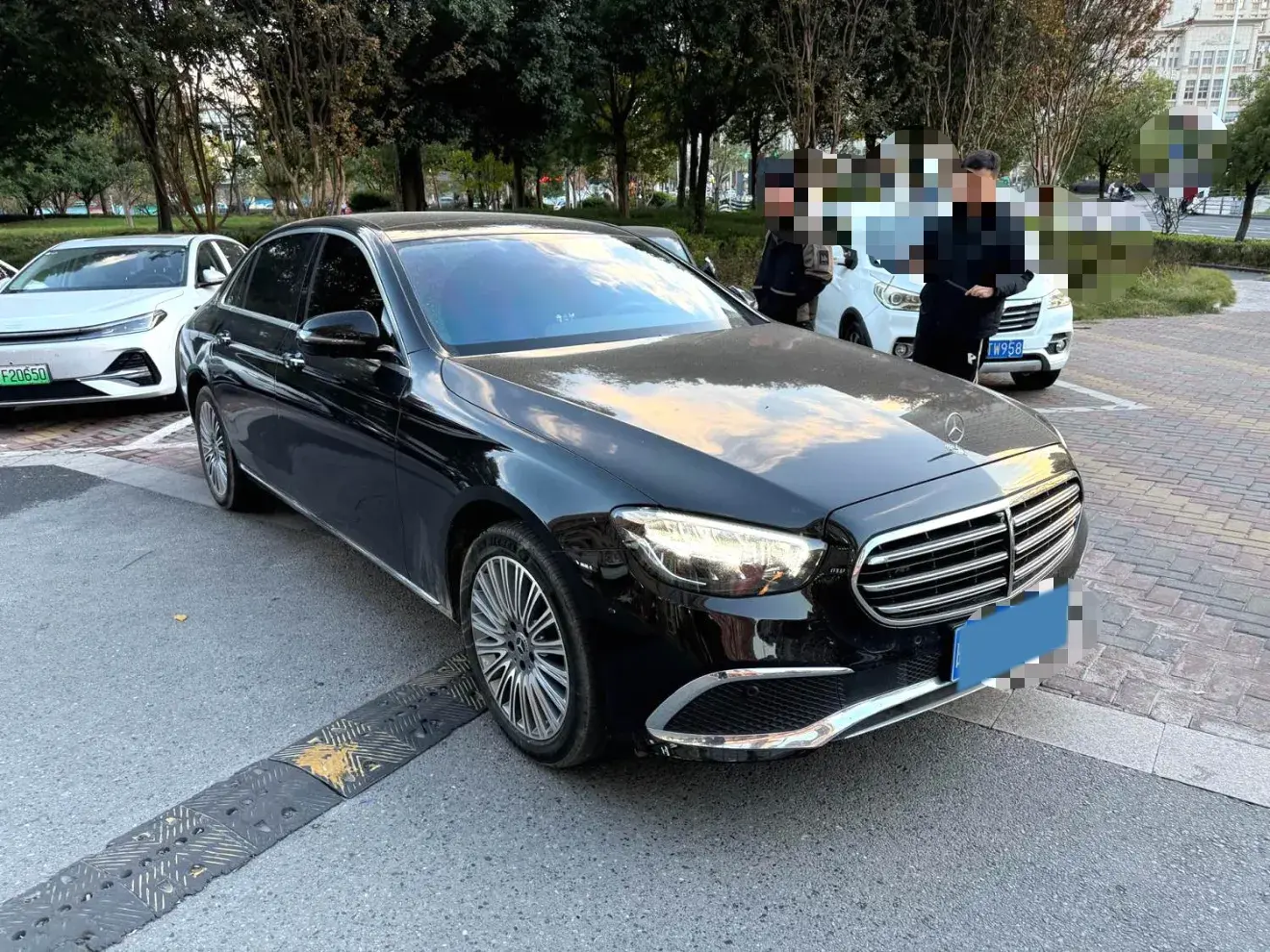 2023 MERCEDES-BENZ E thumbnail 3