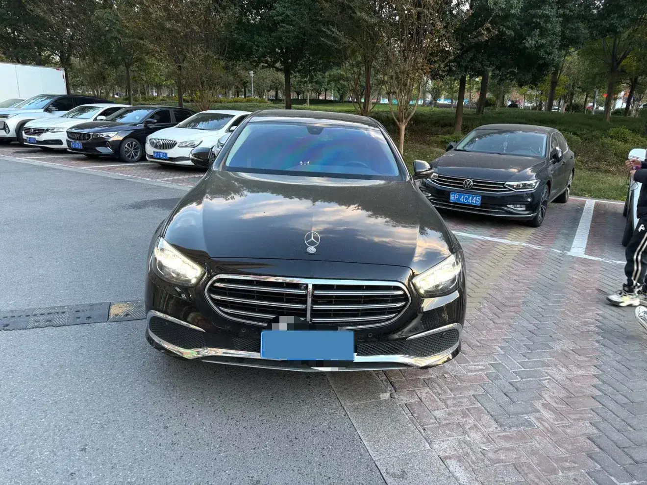 2023 MERCEDES-BENZ E thumbnail 2