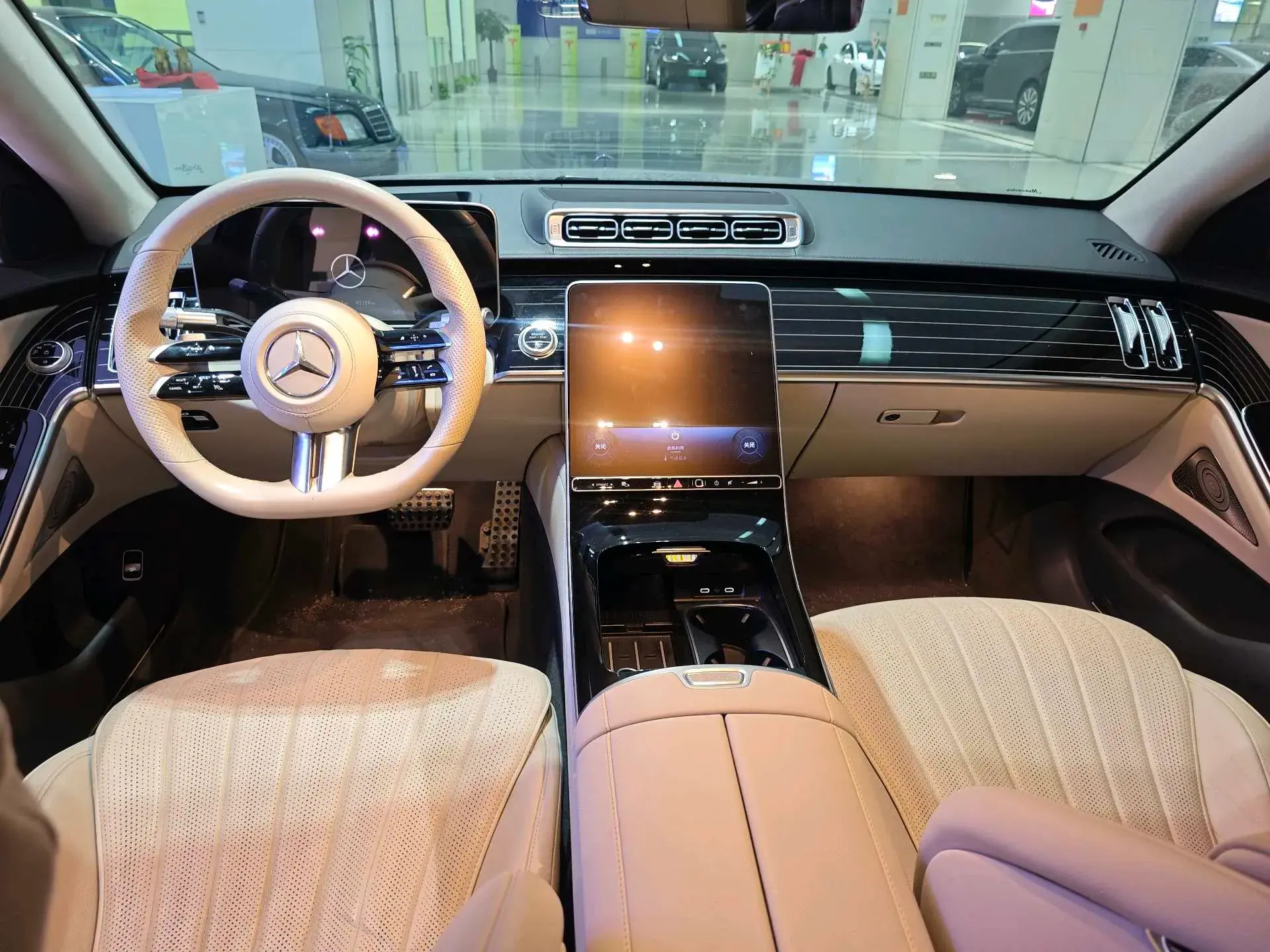 2022 MERCEDES-BENZ S thumbnail 4