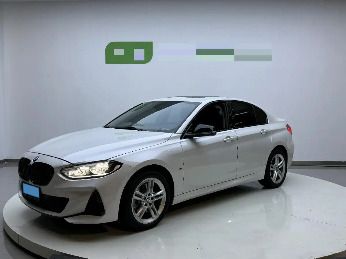 2021 BMW 1 Series 1.5T 140HP L3 7DCT