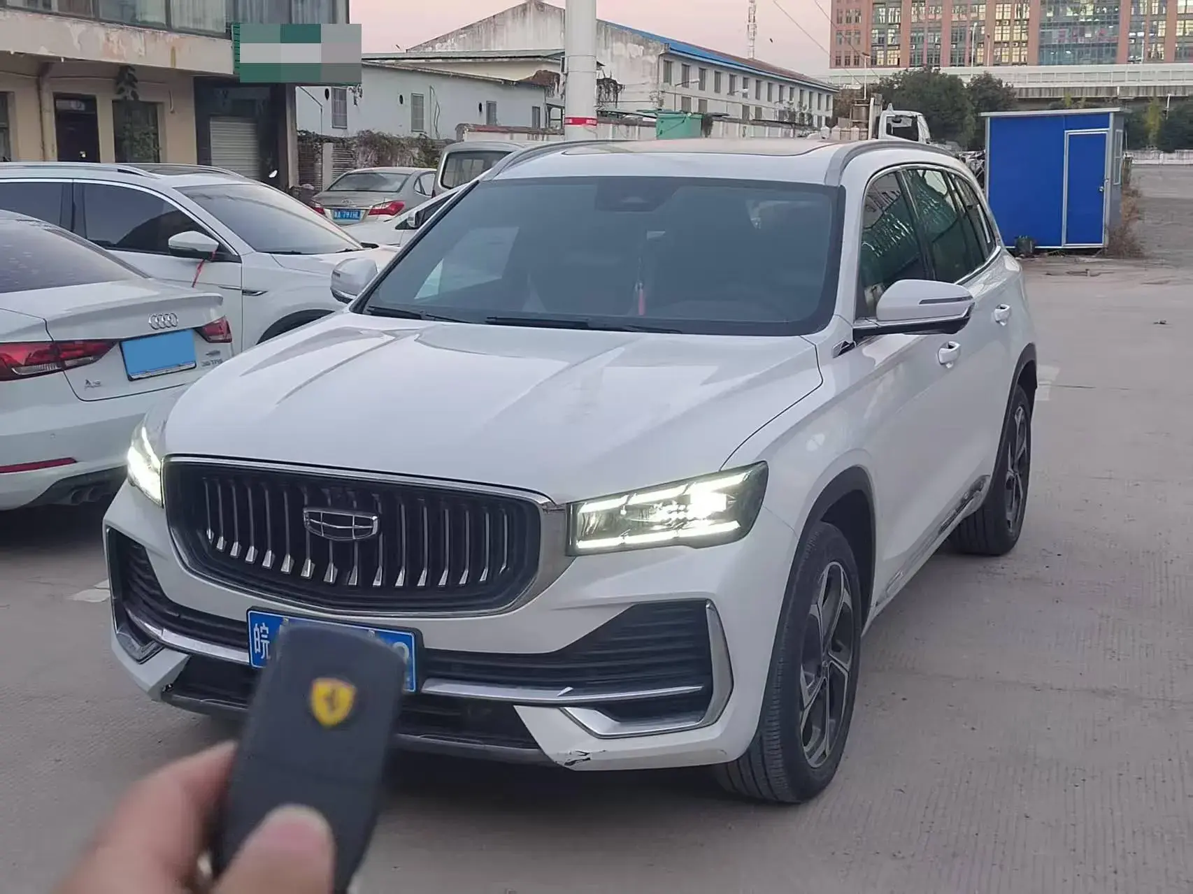 2021 GEELY MONJARO view 1