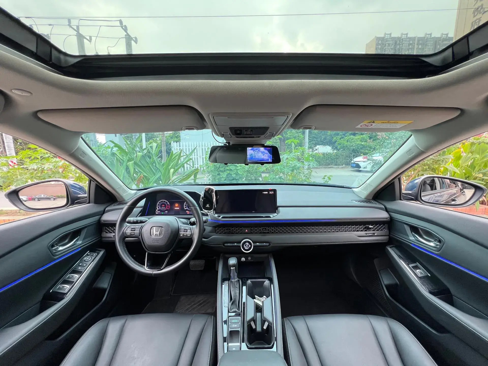 2023 HONDA ACCORD thumbnail 4