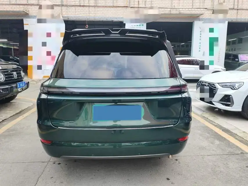 2024 LI L9 thumbnail 4