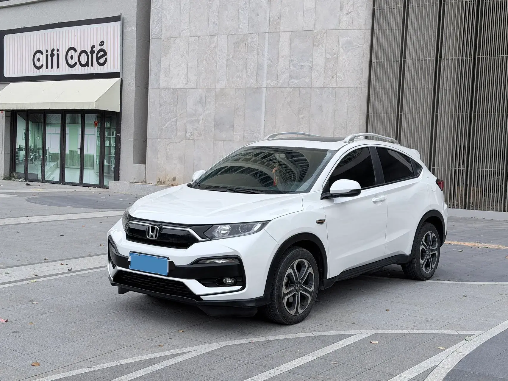 2020 HONDA XR-V view 1