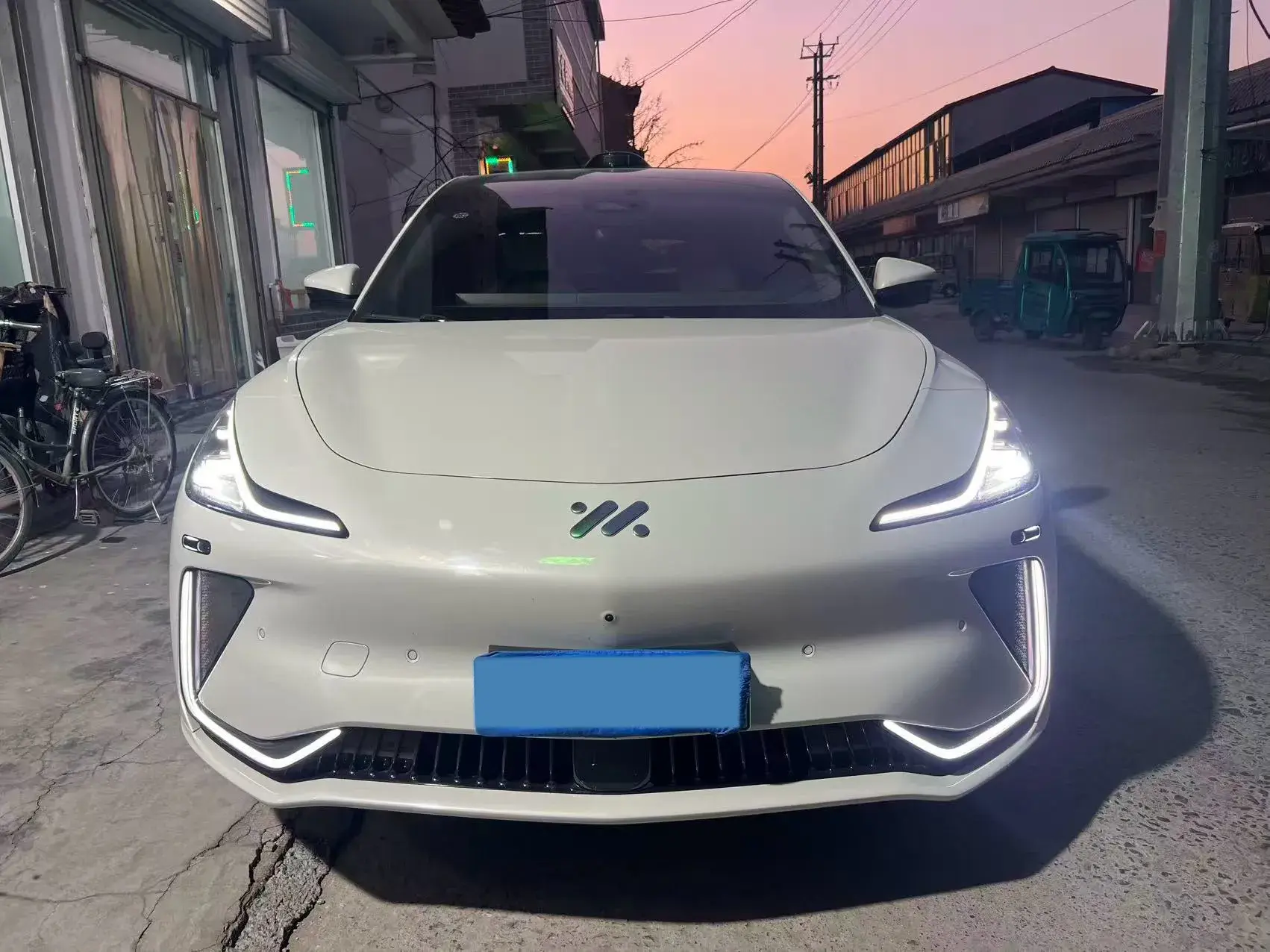 2025 IM LS7 thumbnail 2