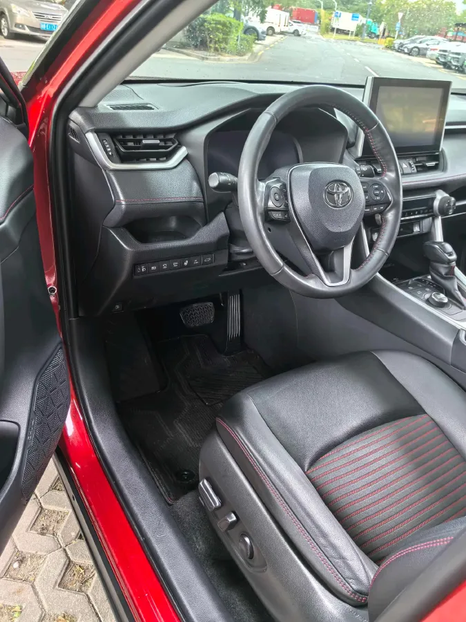 2021 Toyota RAV4 Hybird E+ 2.5L 180HP L4 E-CVT PHEV 15.984KWH,autocango,china used car exporter,china ev exporter,chinese used car exporter,chinese used ev exporter