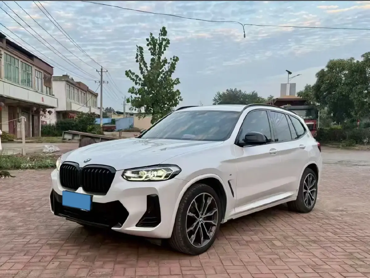 2022 BMW X3 2.0T 252HP L4 8AT
