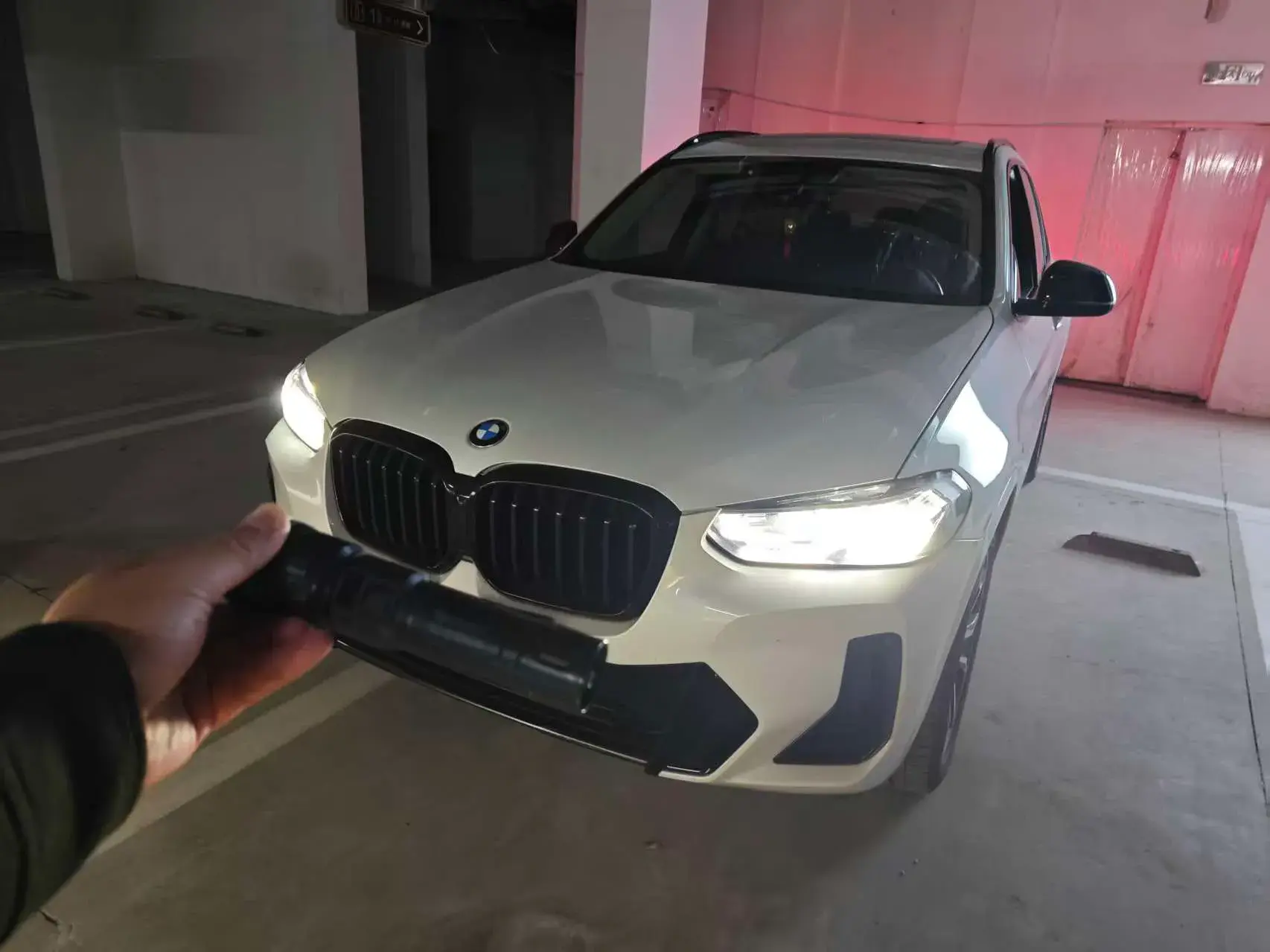 2022 BMW X3 thumbnail 2