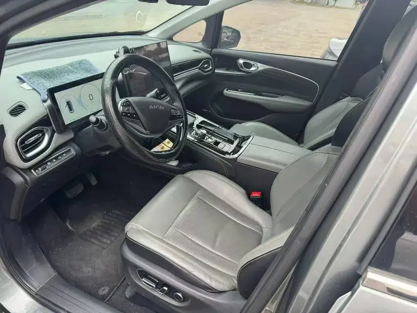 2021 AION V thumbnail 3