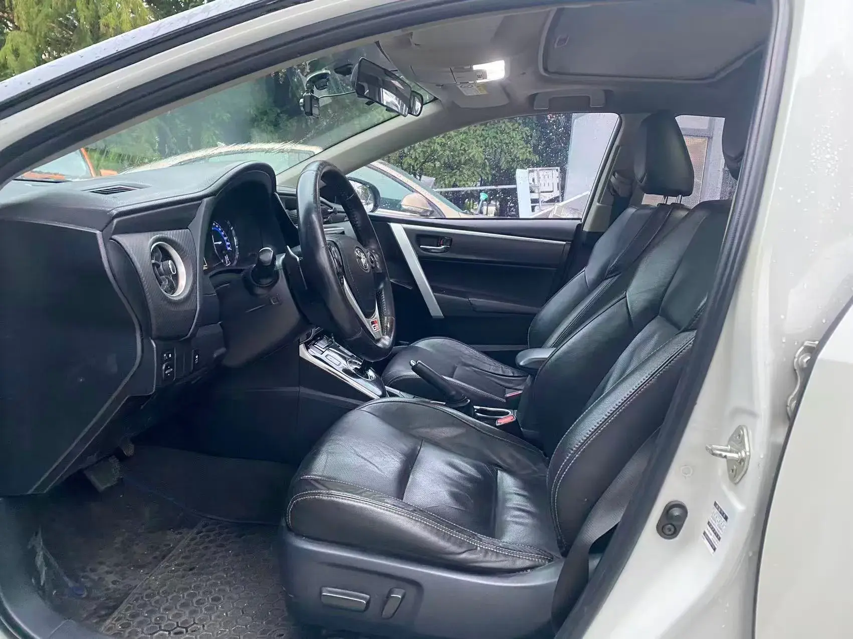 2018 TOYOTA LEVIN thumbnail 4