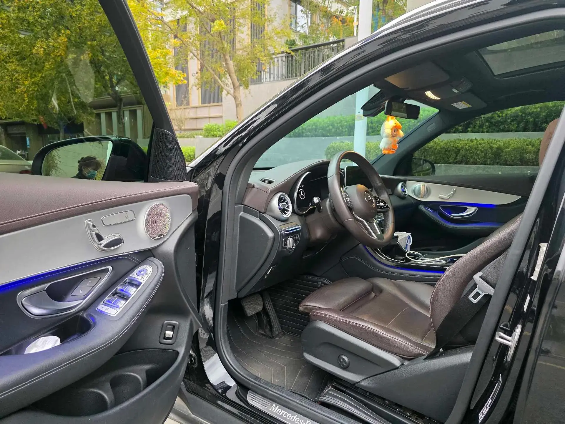 2020 MERCEDES-BENZ GLC thumbnail 2