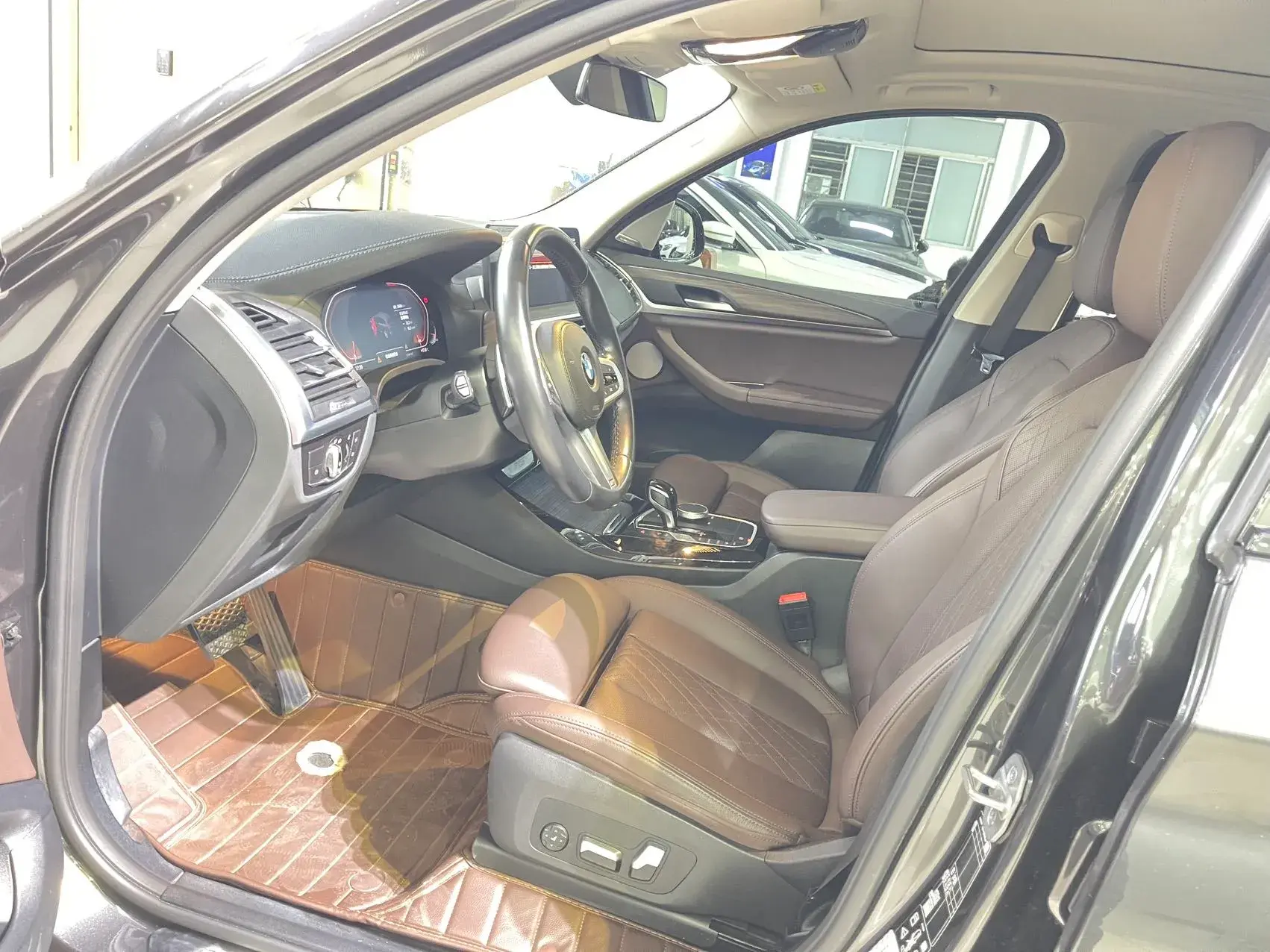 2022 BMW X3 thumbnail 3