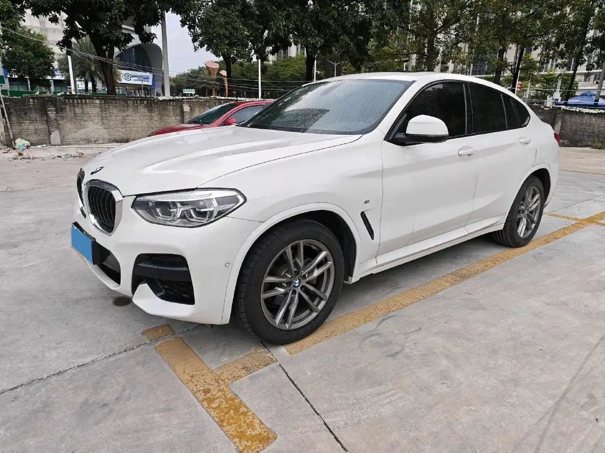 2019 BMW X4 2.0T 184HP L4 8AT