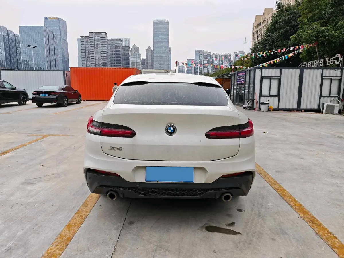 2019 BMW X4 2.0T 184HP L4 8AT,autocango,china used car exporter,china ev exporter,chinese used car exporter,chinese used ev exporter