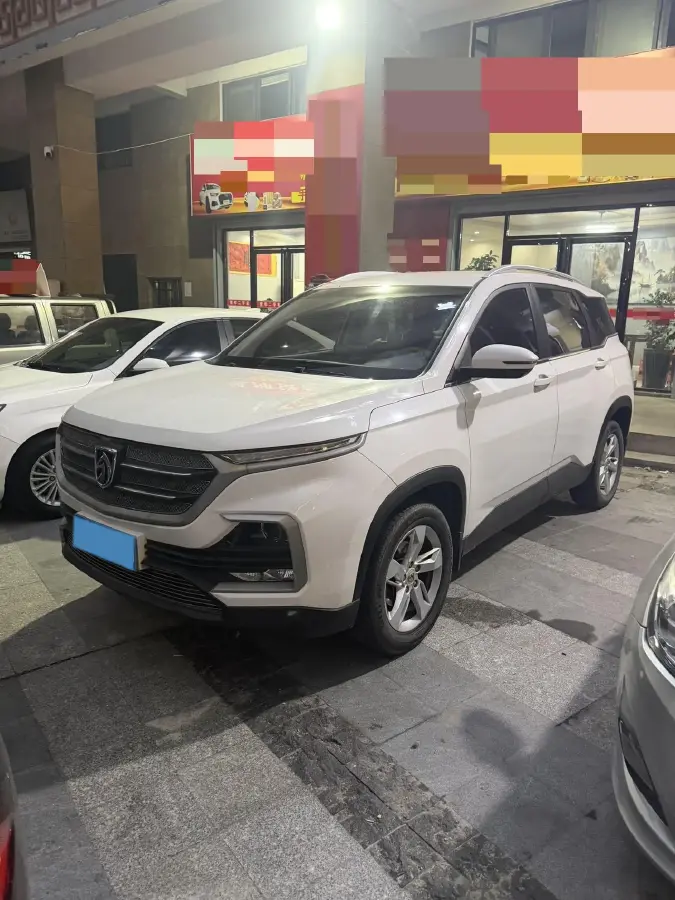 2016 BaoJun 730 1.5L 112HP L4 5MT