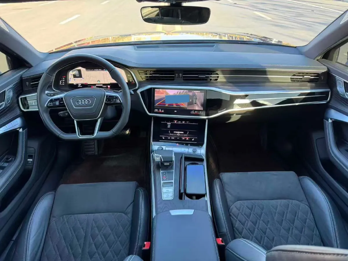 2024 Audi A6L 3.0T 340HP V6 7DCT,autocango,china used car exporter,china ev exporter,chinese used car exporter,chinese used ev exporter