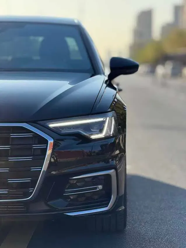 2024 Audi A6L 3.0T 340HP V6 7DCT,autocango,china used car exporter,china ev exporter,chinese used car exporter,chinese used ev exporter