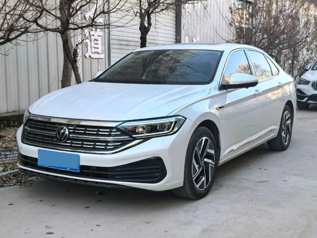 2023 Volkswagen Sagitar 1.4T 150HP L4 7DCT