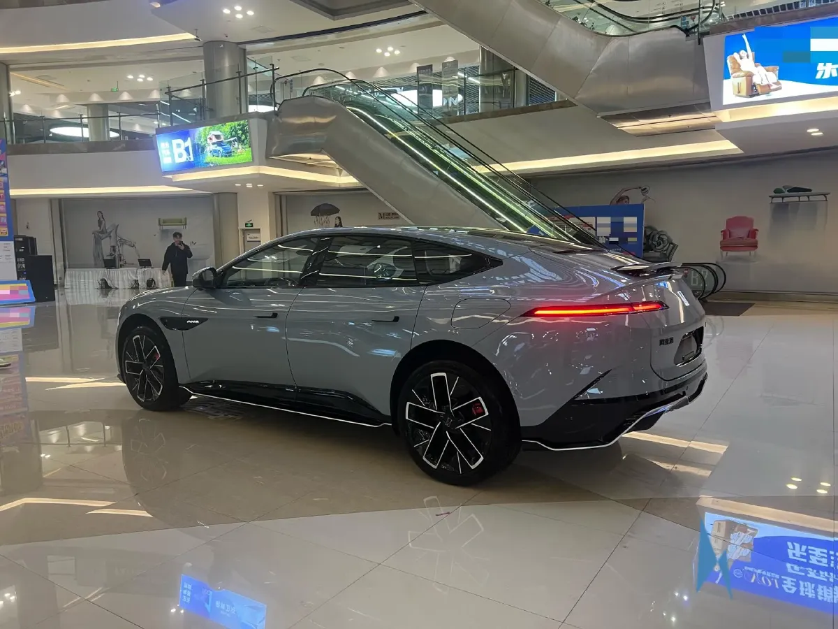 2025 Avatr 12 BEV 94.53KWH,autocango,china used car exporter,china ev exporter,chinese used car exporter,chinese used ev exporter