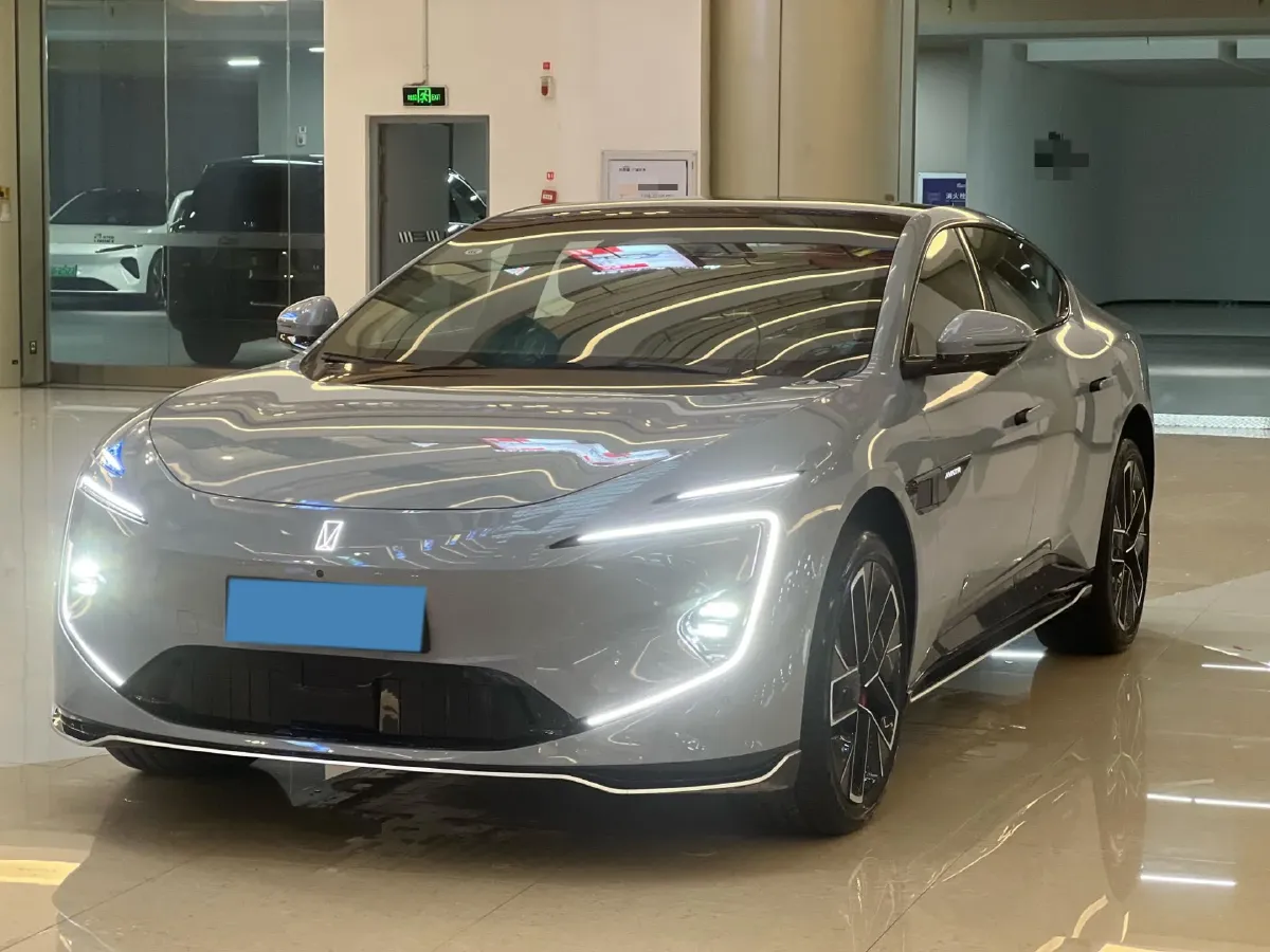 2025 Avatr 12 BEV 94.53KWH,autocango,china used car exporter,china ev exporter,chinese used car exporter,chinese used ev exporter