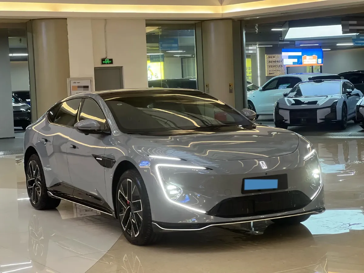 2025 Avatr 12 BEV 94.53KWH,autocango,china used car exporter,china ev exporter,chinese used car exporter,chinese used ev exporter