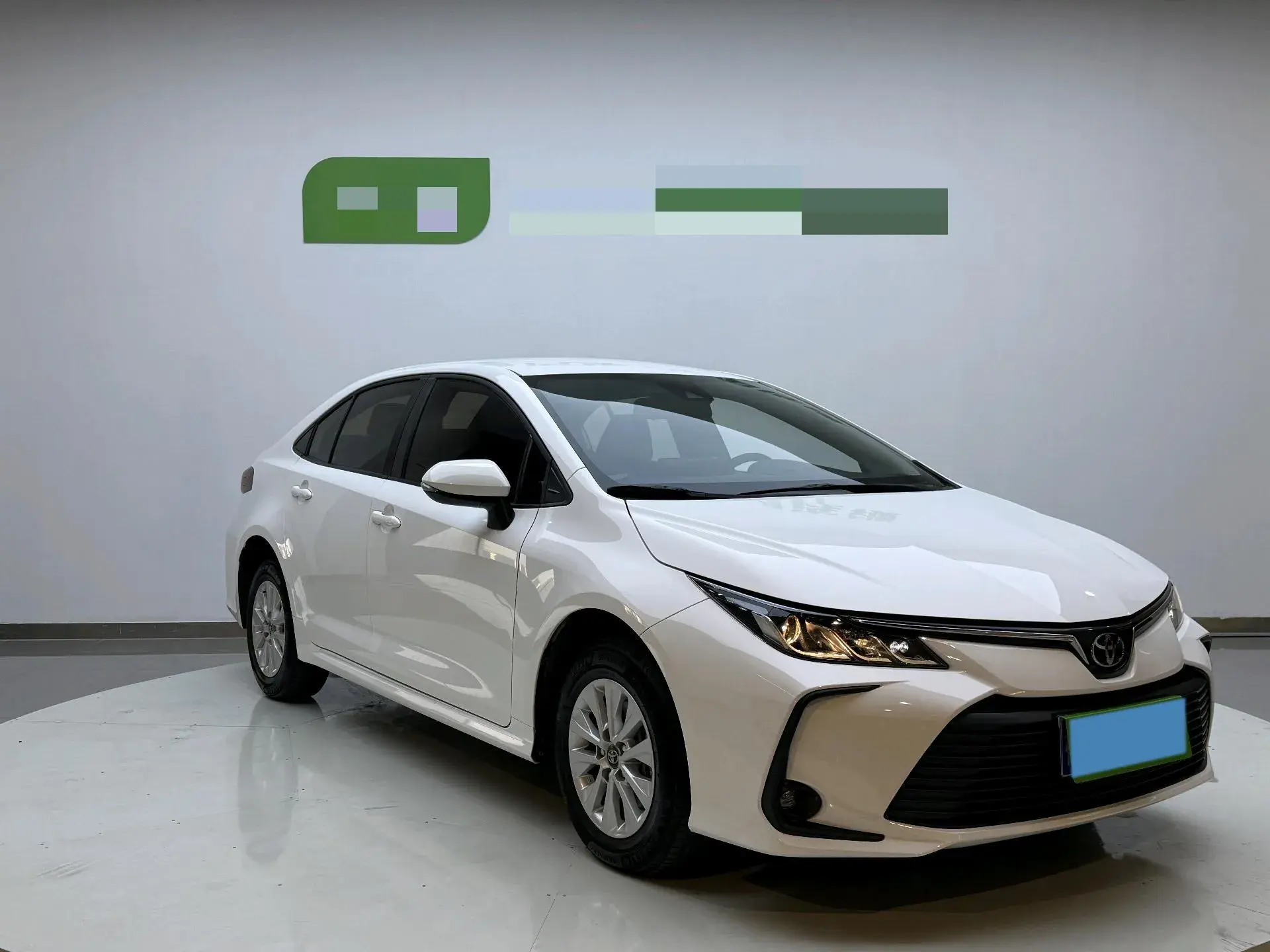2022 TOYOTA COROLLA thumbnail 3