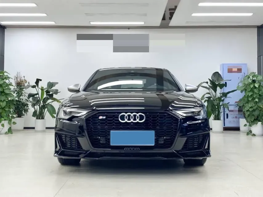 2022 Audi A6L 2.0T 224HP L4 7DCT,autocango,china used car exporter,china ev exporter,chinese used car exporter,chinese used ev exporter