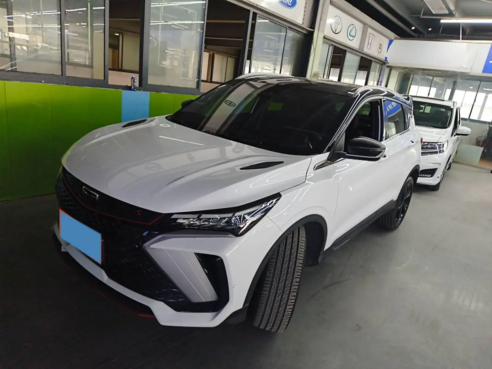 2022 GEELY COOLRAY view 1