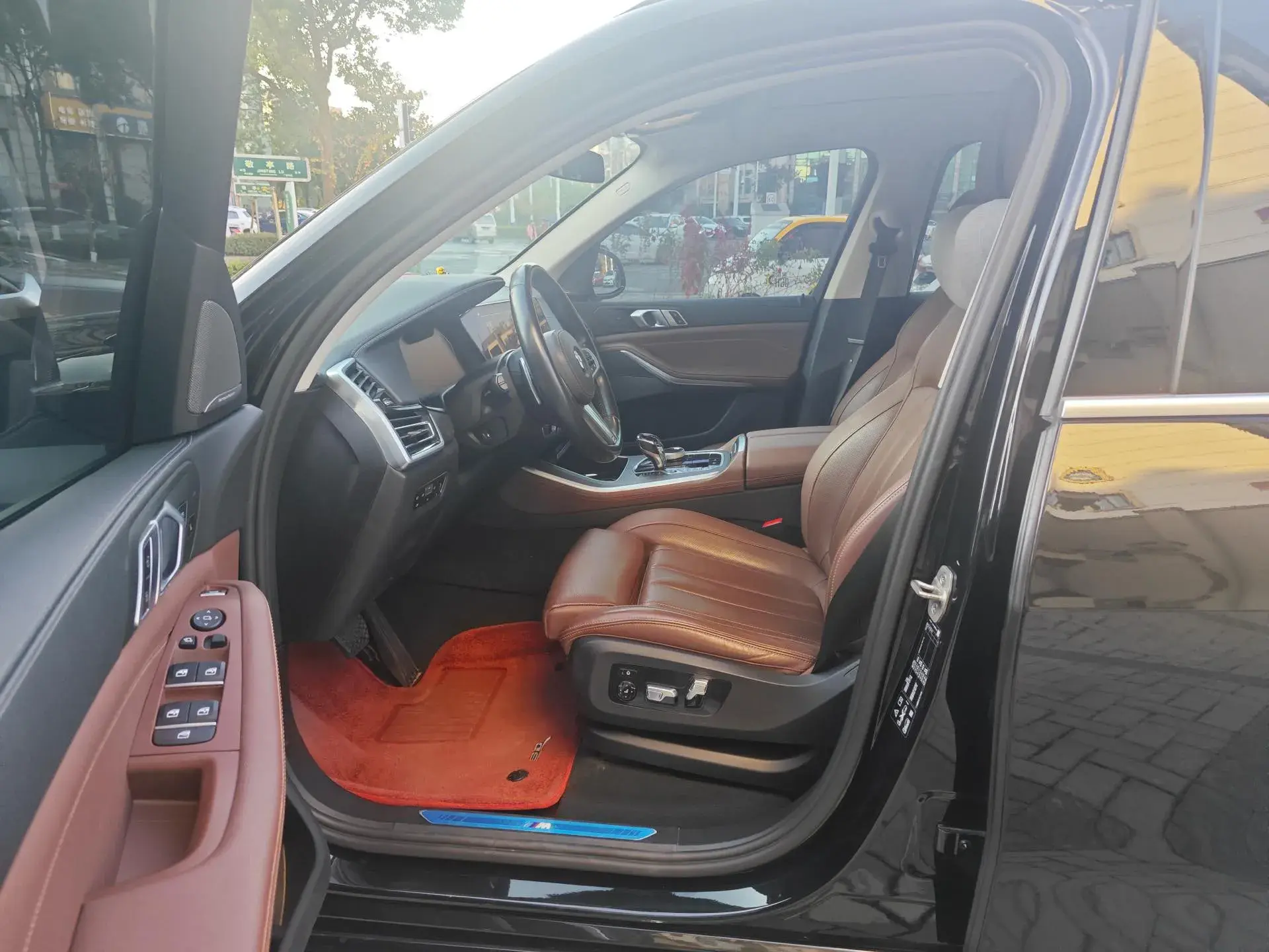 2021 BMW X5 thumbnail 3