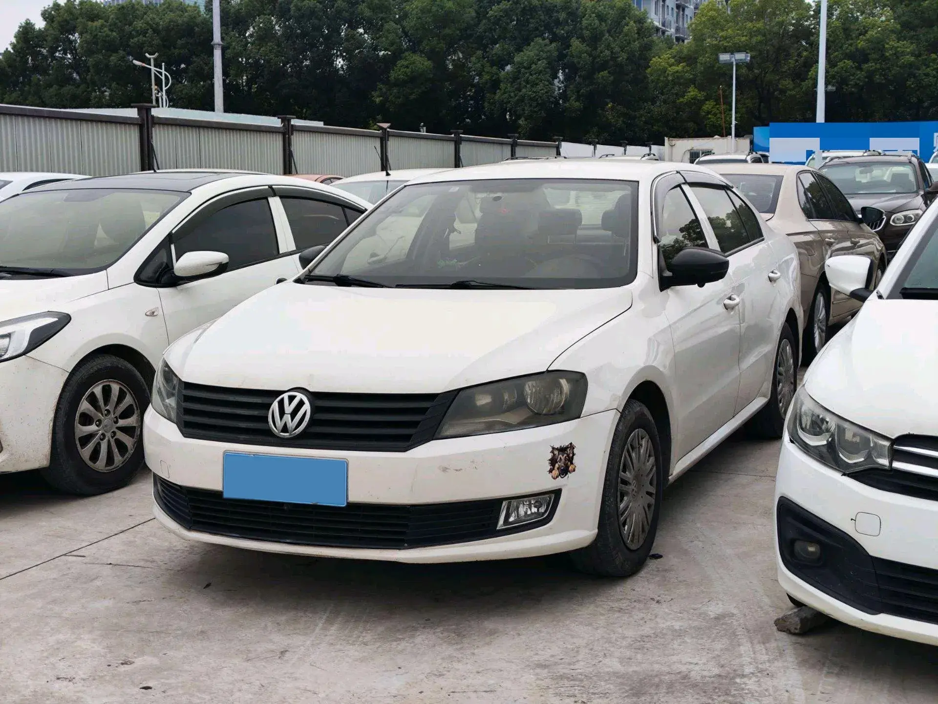 2018 VOLKSWAGEN LAVIDA view 1