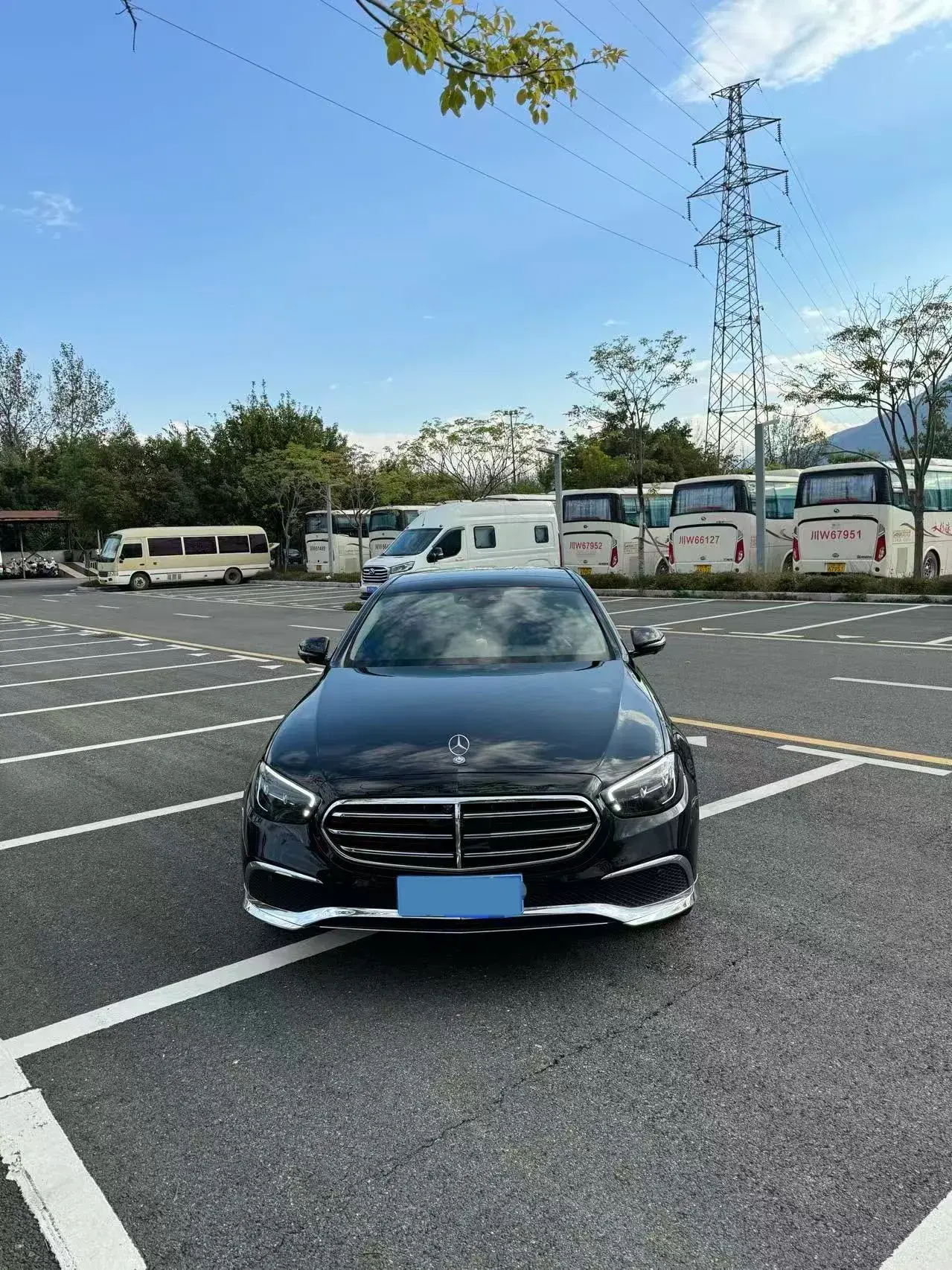 2023 MERCEDES-BENZ E thumbnail 3