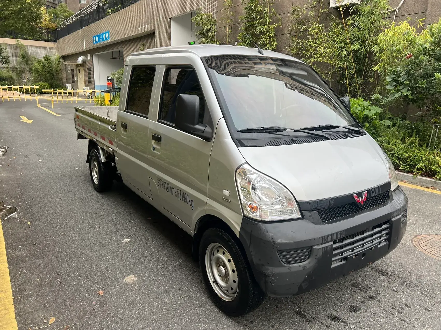 2021 WULING RONGGUANG thumbnail 3