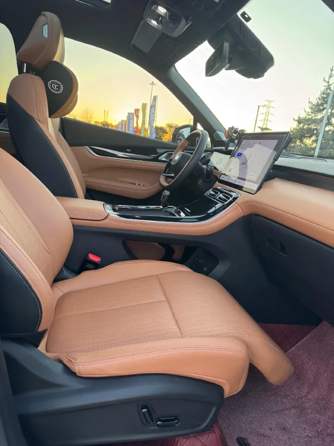 2025 Geely StarRay 1.5T 181HP L4 7DCT,autocango,china used car exporter,china ev exporter,chinese used car exporter,chinese used ev exporter