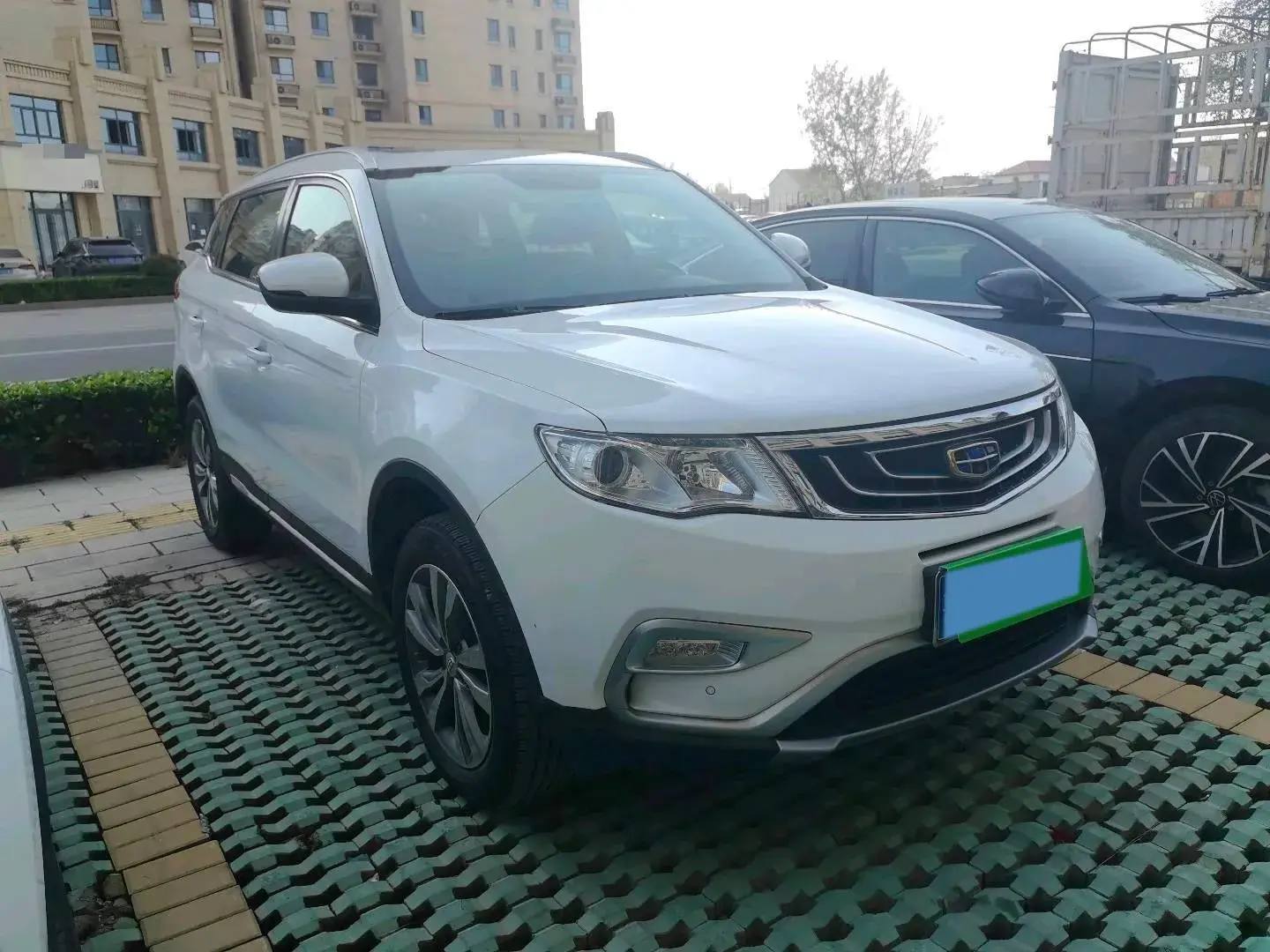 2016 GEELY AZKARRA thumbnail 2