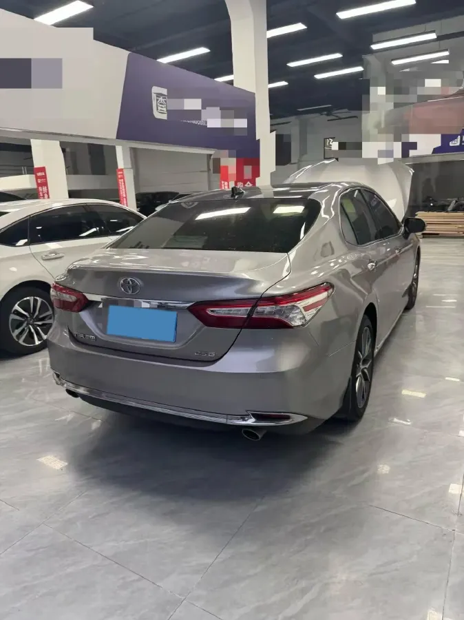 2023 Toyota Camry 2.5L 207HP L4 8AT,autocango,china used car exporter,china ev exporter,chinese used car exporter,chinese used ev exporter