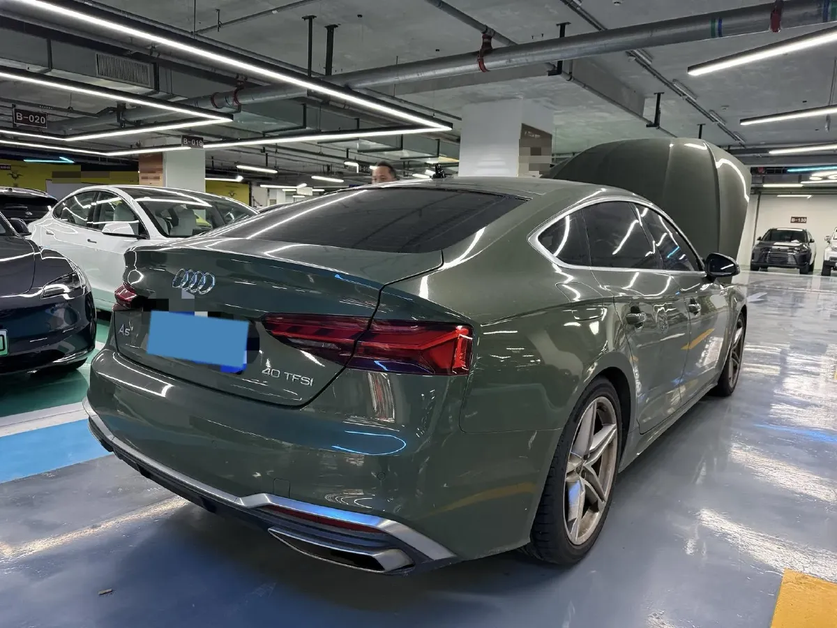 2022 Audi A5 2.0T 204HP L4 7DCT,autocango,china used car exporter,china ev exporter,chinese used car exporter,chinese used ev exporter