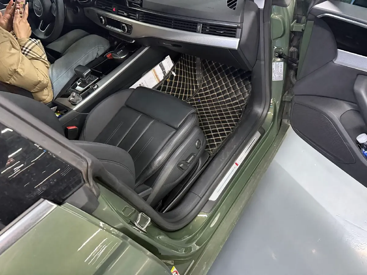 2022 Audi A5 2.0T 204HP L4 7DCT,autocango,china used car exporter,china ev exporter,chinese used car exporter,chinese used ev exporter